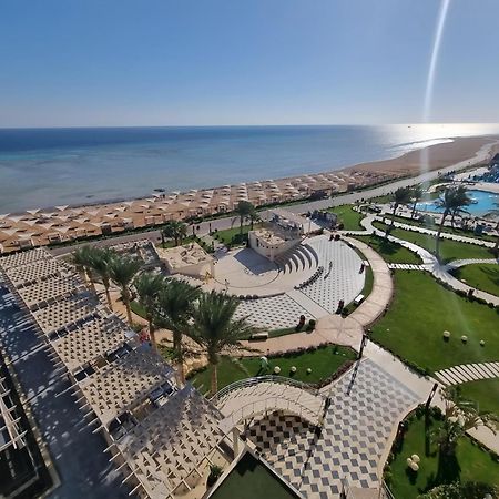 Luxury Beachfront Studio- Foreign Nationals Only Hurghada Exterior foto