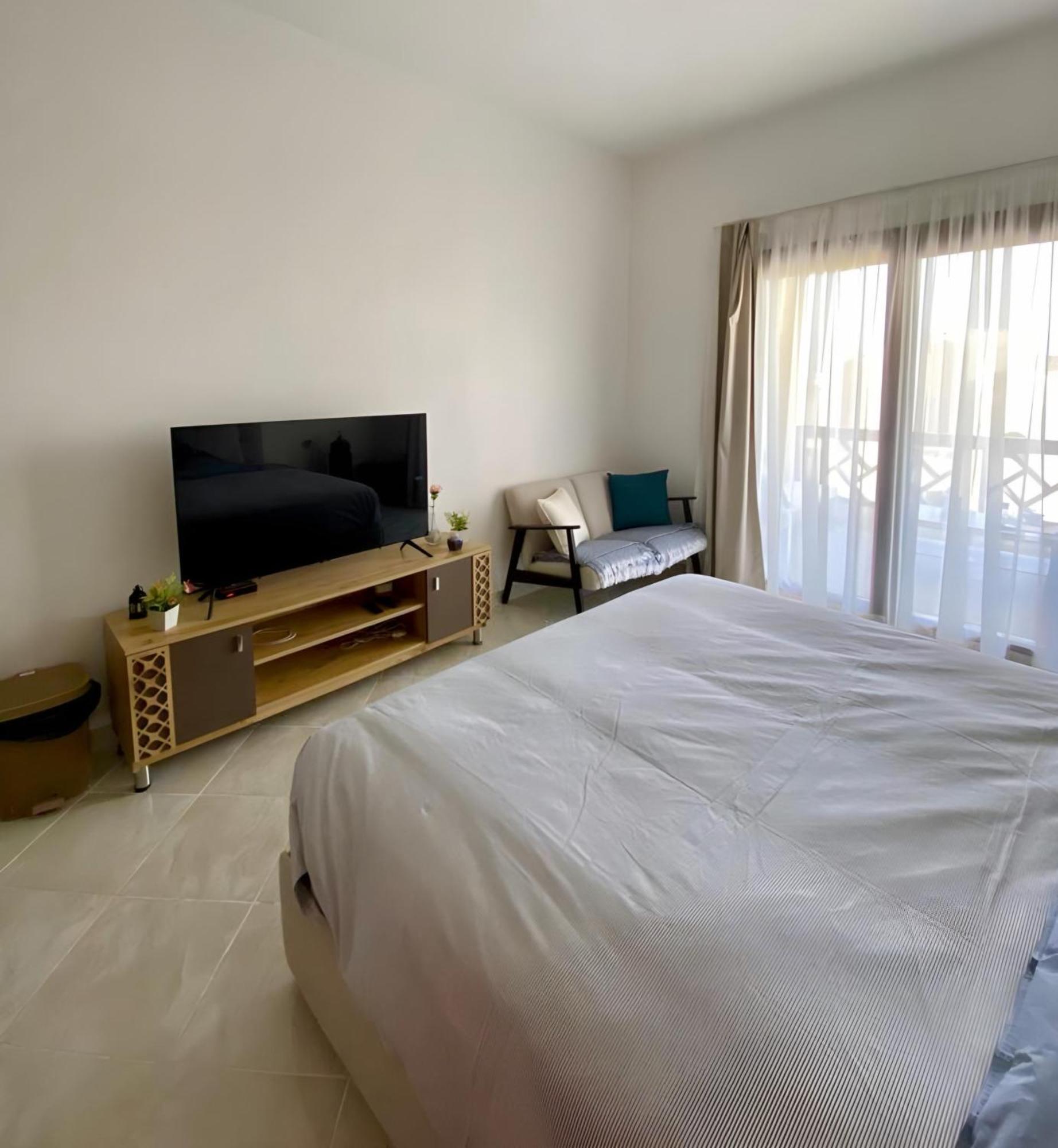 Luxury Beachfront Studio- Foreign Nationals Only Hurghada Exterior foto
