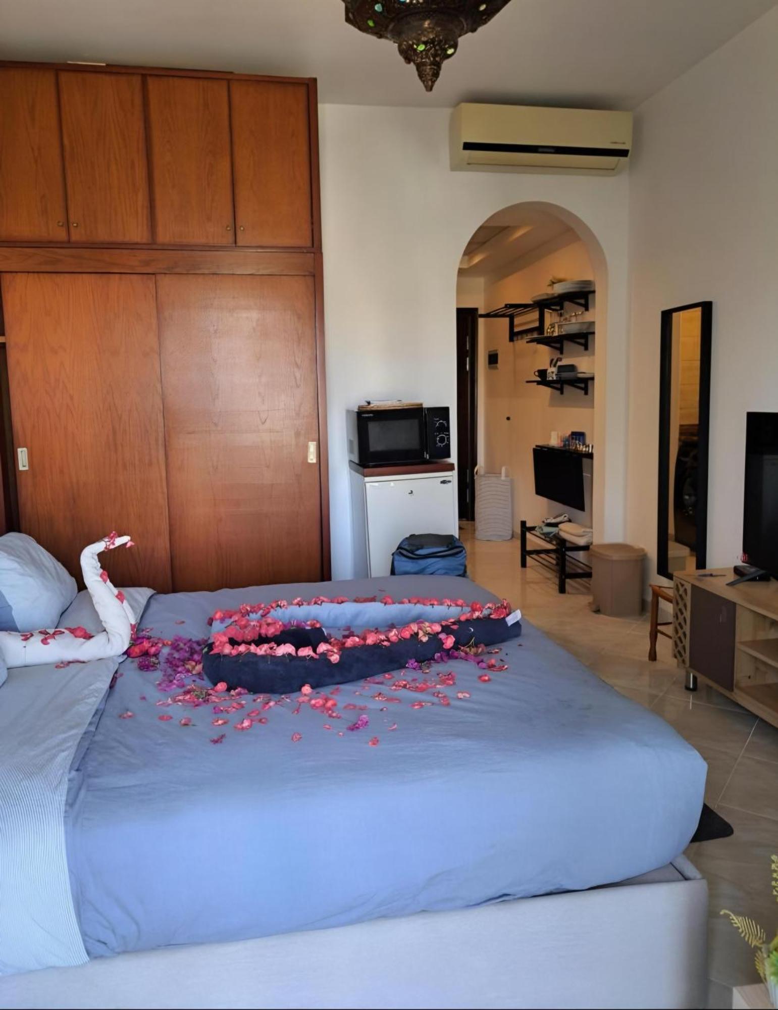 Luxury Beachfront Studio- Foreign Nationals Only Hurghada Exterior foto