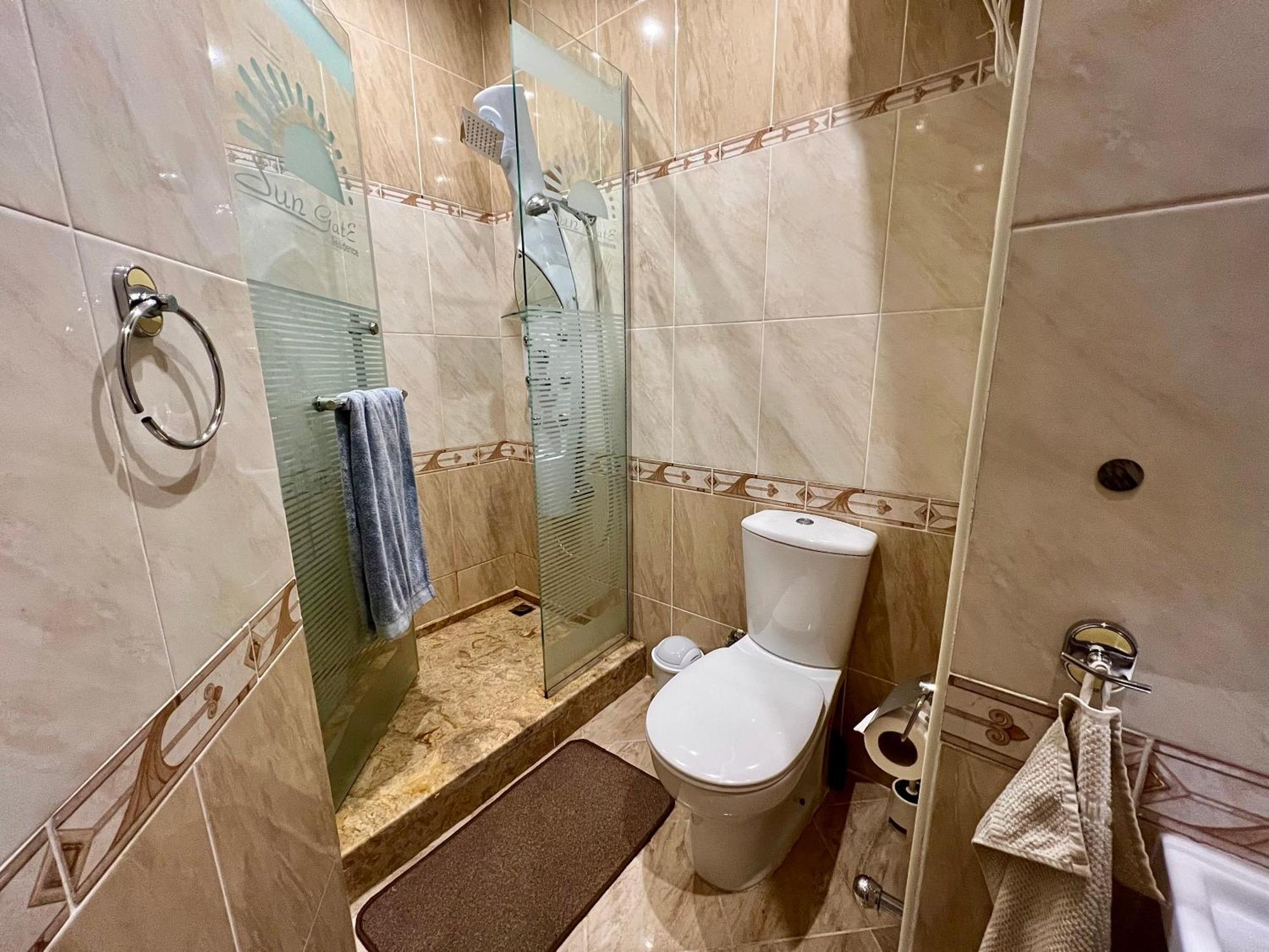 Luxury Beachfront Studio- Foreign Nationals Only Hurghada Exterior foto